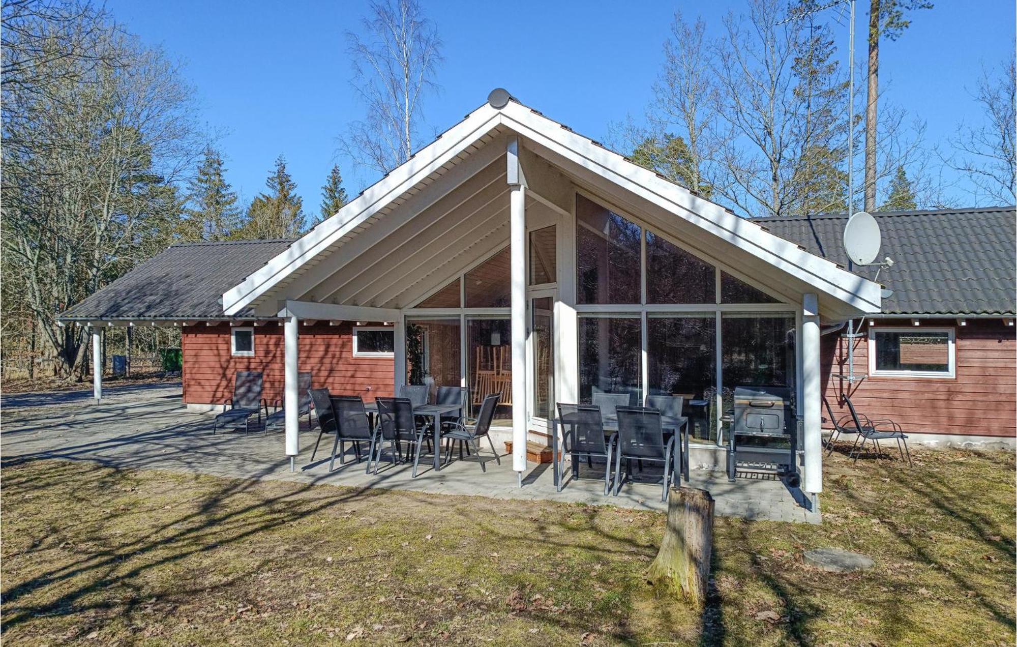 Beautiful Home In Koepingsvik With Kitchen Exterior foto